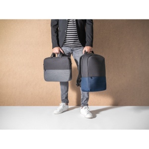 GENOA BPACK. Rucsac anti-furt din poliester reciclat de înaltă densitate 600D – fotografie produs 5