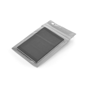PLATTE. Husa pentru tableta cu ecran tactil 9'7'' - materiale promoționale personalizate pentru branding și cadouri corporate