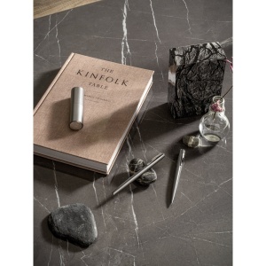 ELLA. Set de roller cu pix din oțel inoxidabil reciclat în procent de 53% - materiale promoționale personalizate pentru branding și cadouri corporate