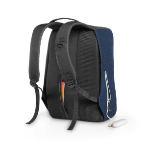 AVEIRO. Rucsac pentru laptop 15.6'' din 900D cu sistem antifurt – fotografie produs 2