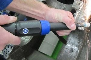 GDST 050-550BXO DEPRAG Polizor drept pneumatic cu turbina tip biax cu penseta Ø6mm, 500W, 55.000rpm, regulator integrat - Img 2