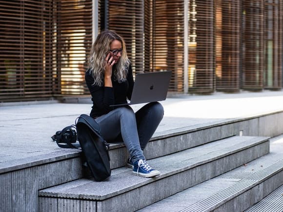 Cele mai cunoscute 3 branduri în alegerea rucsacului pentru laptop