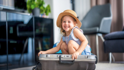 Lista completă de bagaj pentru vacanța cu copiii: Ce trebuie să iei cu tine?