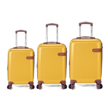 Set trolere extensibile Benzi BZ 5824, din ABS, 1 bagaj de cabină și 2 de cală, cifru, 4 roți duble 360°, muștar cu detalii din piele ecologică maro, vedere din față.