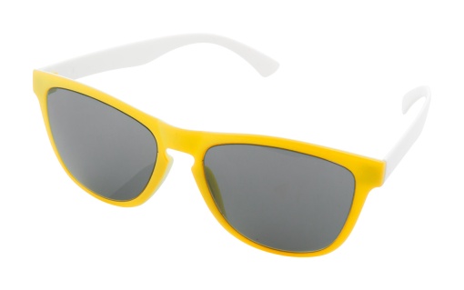 Ochelari de soare cu design unic
