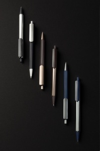 Pix exclusiv EDGE RCS cu design triunghiular - Img 8