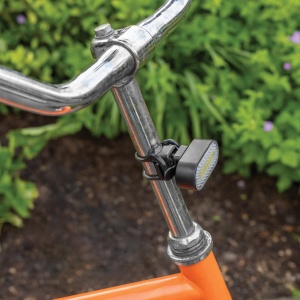 Set de lumini pentru biciclete reîncărcabile prin USB Lumino RCS din plastic reciclat - Img 11