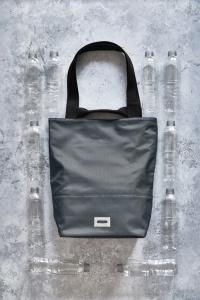Geantă tip tote termoizolantă Black+Blum de 16 L - Img 25
