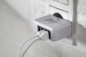 Încărcător de perete USB - Img 2
