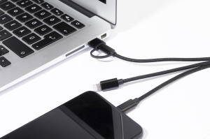 Breloc cu cablu de încărcare USB - Img 2