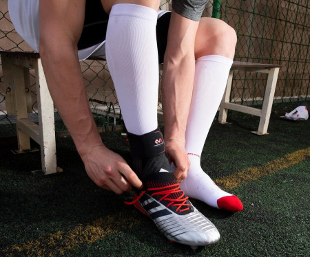 Футболна Ортеза за Глезен McDavid Stealth Cleat (4314) – С Каишки Фигура-8 за Бутонки - Img 3