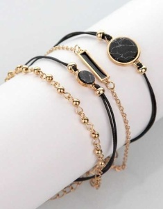 Set Ceas Femei Fashion Negru cu 4 Brățări