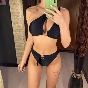 Costum de baie 2 piese cu bretele pe o parte si cercuri metalice, negru #ZZ2869 - Img 2