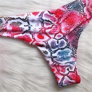 Costum de baie 2 piese cu cristale decorative la sutien, imprimeu sarpe, roz #ZZ2910 - Img 12