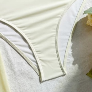 Costum de baie 2 piese cu fusta lunga si accesorii metalice aurii, alb ivoire #ZZ3046 - Img 11