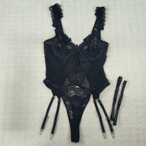 Set lenjerie intima sexy din dantela brodata cu bustiera, negru, 3 piese #ZZ4581 - Img 5