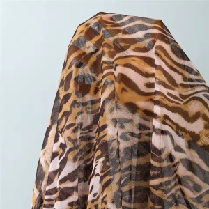Costum de baie 3 piese cu fusta, slip reglabil, animal print, maro #ZZ3022 - Img 10