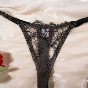 Set lenjerie intima sexy din dantela brodata cu portjartir, negru, 3 piese #ZZ4288 - Img 10