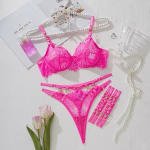 Set lenjerie intima sexy din dantela cu decupaje si accesorii metalice, roz neon, 3 piese #ZZ4665 - Img 7