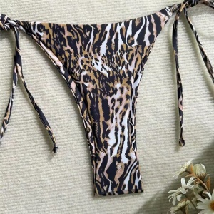Costum de baie 3 piese cu fusta, slip reglabil, animal print, maro #ZZ3022 - Img 9