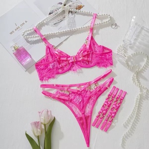 Set lenjerie intima sexy din dantela cu decupaje si accesorii metalice, roz neon, 3 piese #ZZ4665 - Img 9