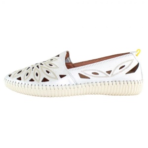 Pantofi dama, argintiu, casual, piele naturala, perforati, cu talpa joasa, Dogati 105-Argintiu