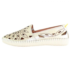 Pantofi dama, auriu, casual, piele naturala, perforati, cu talpa joasa, Dogati 105-Auriu