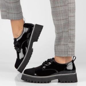 Pantofi dama negru casual piele naturala lacuita cu platforma lant decorativ Filippo DP4581-23-BK-Negru
