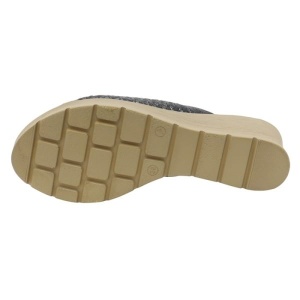 Papuci dama negru casual din piele naturala cu platforma Nicolis 173801-Negru