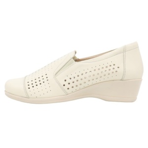 Pantofi dama, bej, casual, piele naturala, perforati, cu talpa joasa, Nicolis 13953-Bej