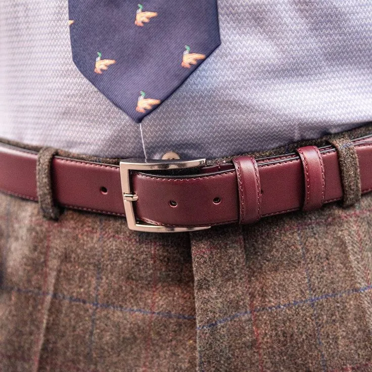 curea pentru costum burgundy