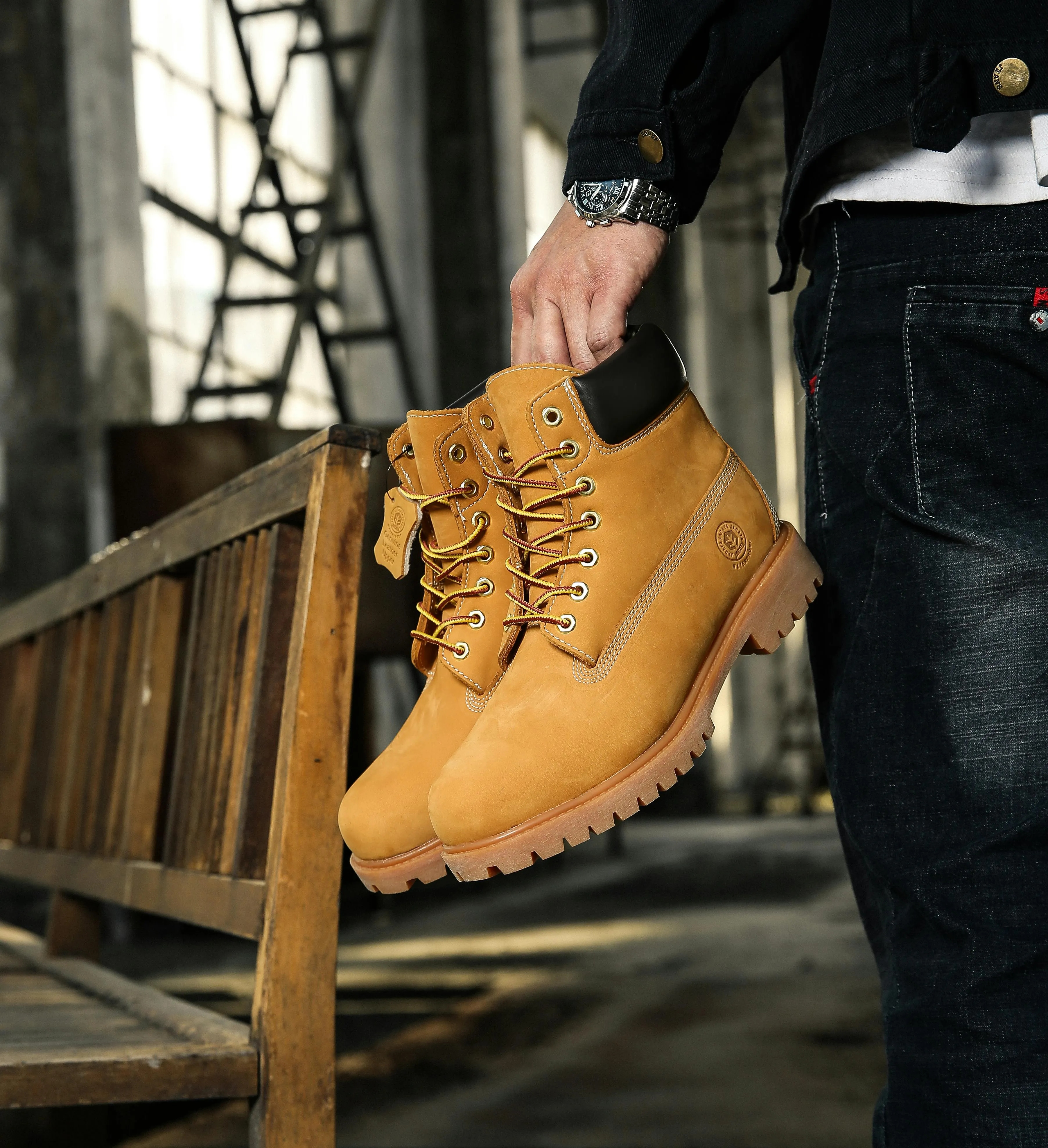 bocanci timberland maro