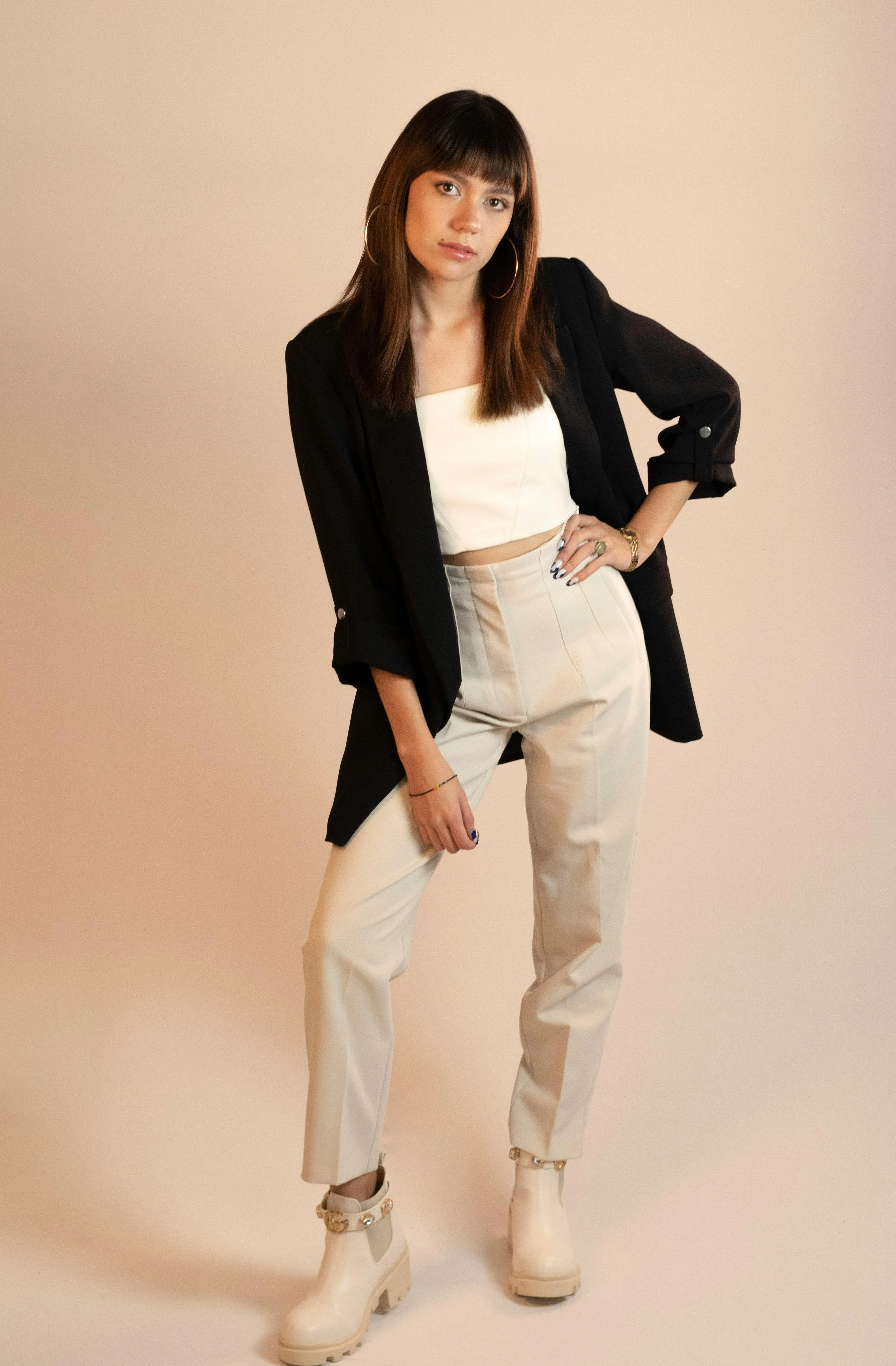 ghete negre femeie business casual modern