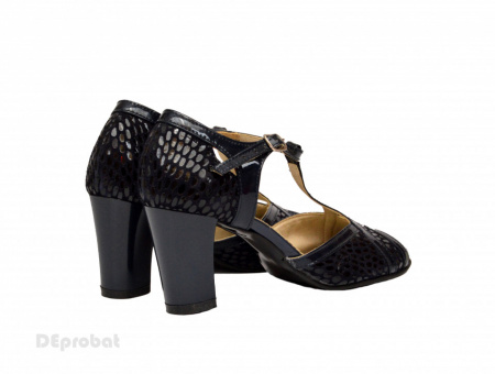 Pantofi damă bleumarin din piele naturală lăcuită cu toc de 7 cm