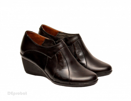 Pantofi dama negri din piele naturala tip botine cod G43