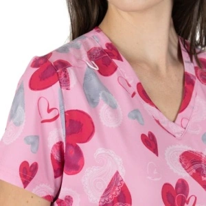 Bluza medicala roz - Love is in the air