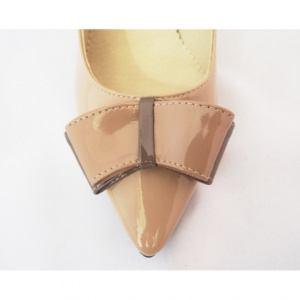 Pantofi dama eleganti bej lacuit din piele naturala