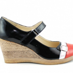 Pantofi dama eleganti - casual lacuiti din piele naturala
