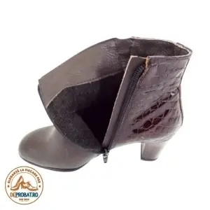Botine din piele lac cu toc de 7 cm Maro cu blanita