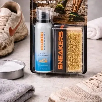 Set Solekers Sneaker Cleaner – Spray 125 ml + Perie de curățare