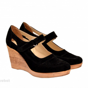 Pantofi dama piele naturala velur negri cu platforma cod P74NVEL - Made in Romania