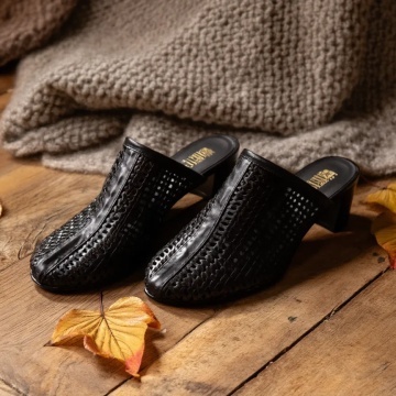 Saboti negri dama eleganti din piele naturala cod SB301N - Editie de LUX