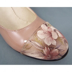Pantofi dama eleganti din piele naturala bej lacuiti
