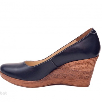 Pantofi bleumarin dama fabricati manual in Romania