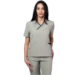 Costum medical Onyx dama - gri cu paspol bluemarin