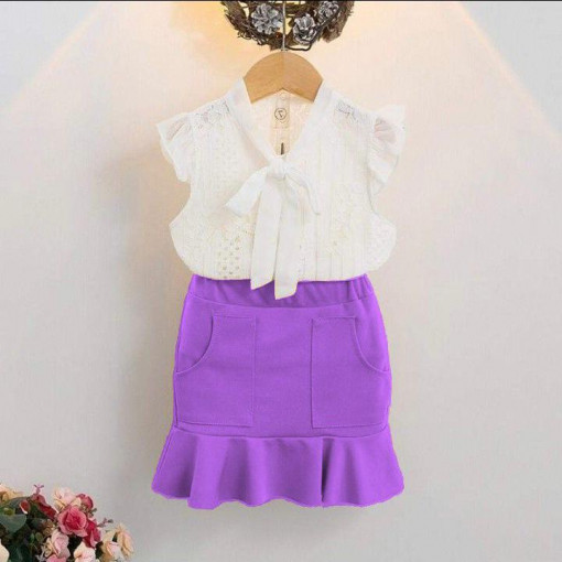 Compleu Elegant cu Dantela