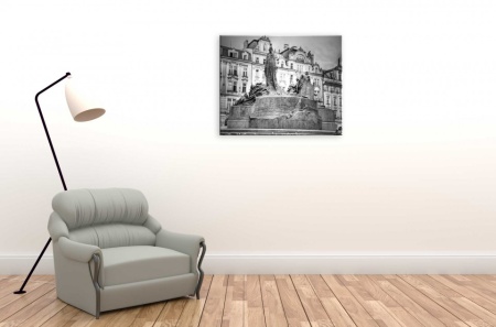 Tablou Canvas alb-negru statui si cladiri istorice
