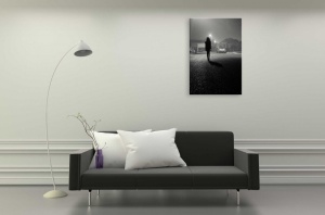 Tablou Canvas alb-negru fata singura pe strada - Img 2
