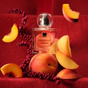 Apă de parfum Perfect Nonsense Peppery Peaches