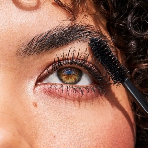 Mascara Delightfull False Lash Waterproof Blackest Black - Img 3